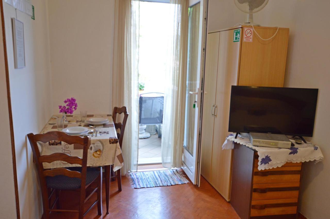 Vivoda Apartment *