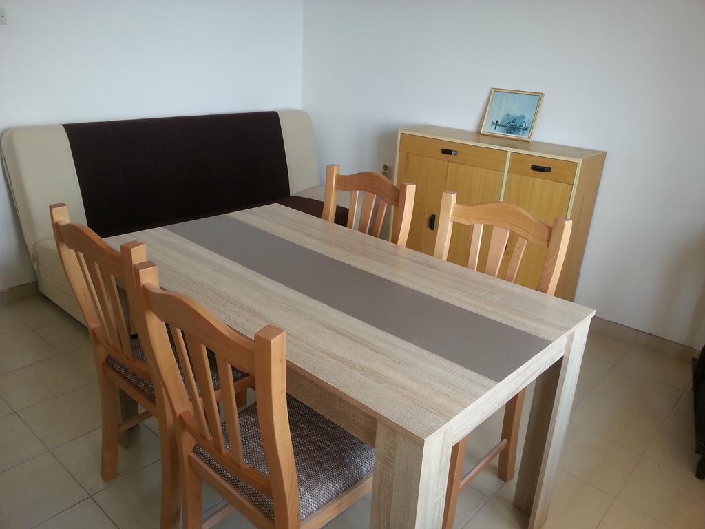 Vivoda Apartment